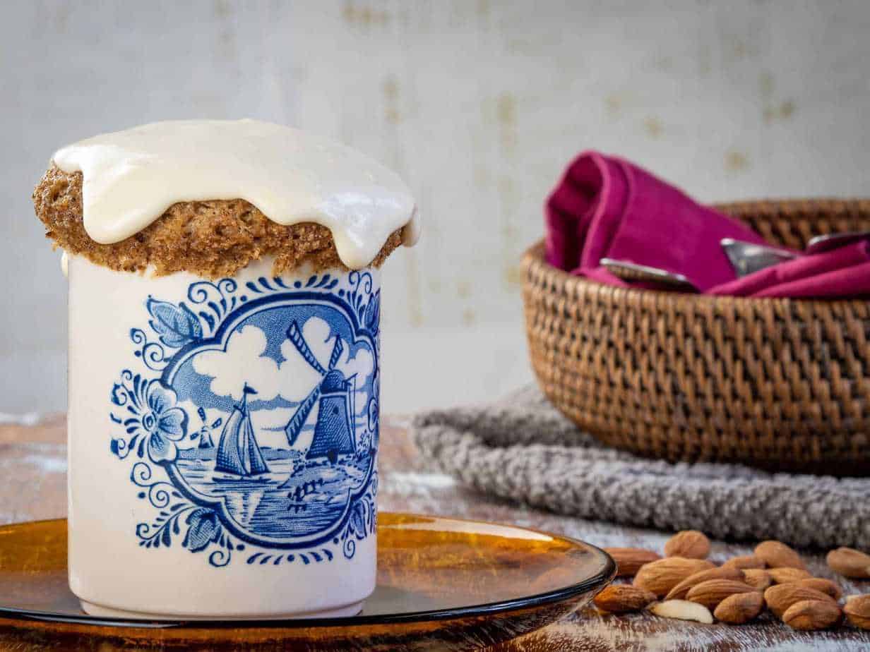 Keto Cinnamon Roll Mug Cake