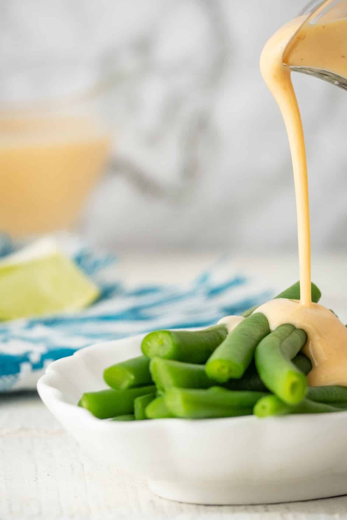 Keto Sriracha Hollandaise Sauce