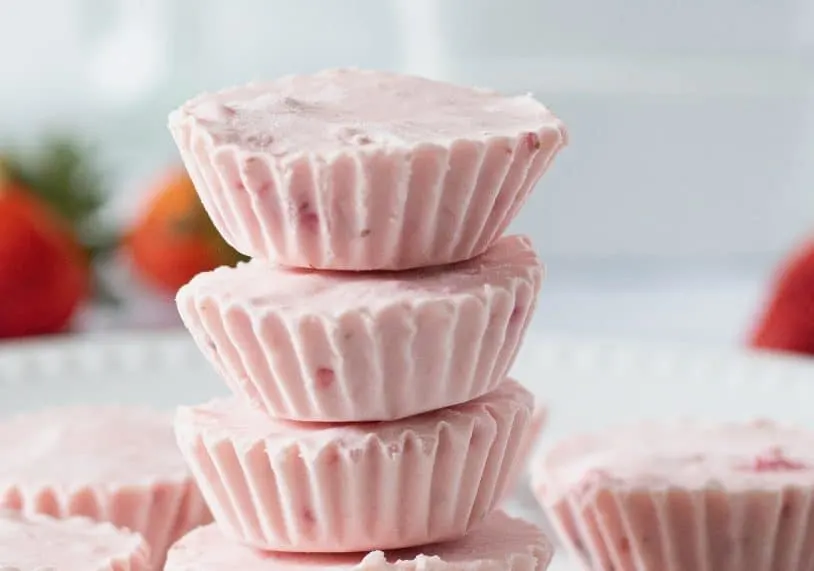 Keto Strawberry Cheesecake Fat Bombs Keto Strawberry Cheesecake Fat Bombs
