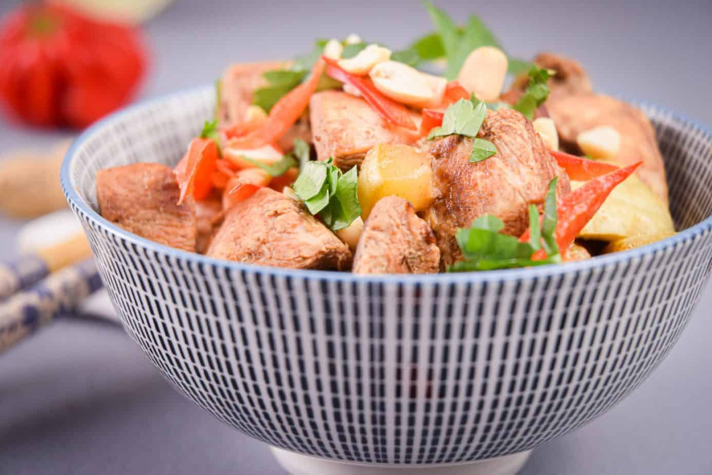 Low-Carb Slow Cooker Thai Peanut Chicken